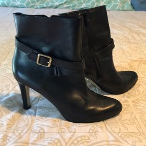 Black leather Ann Taylor ankle boots